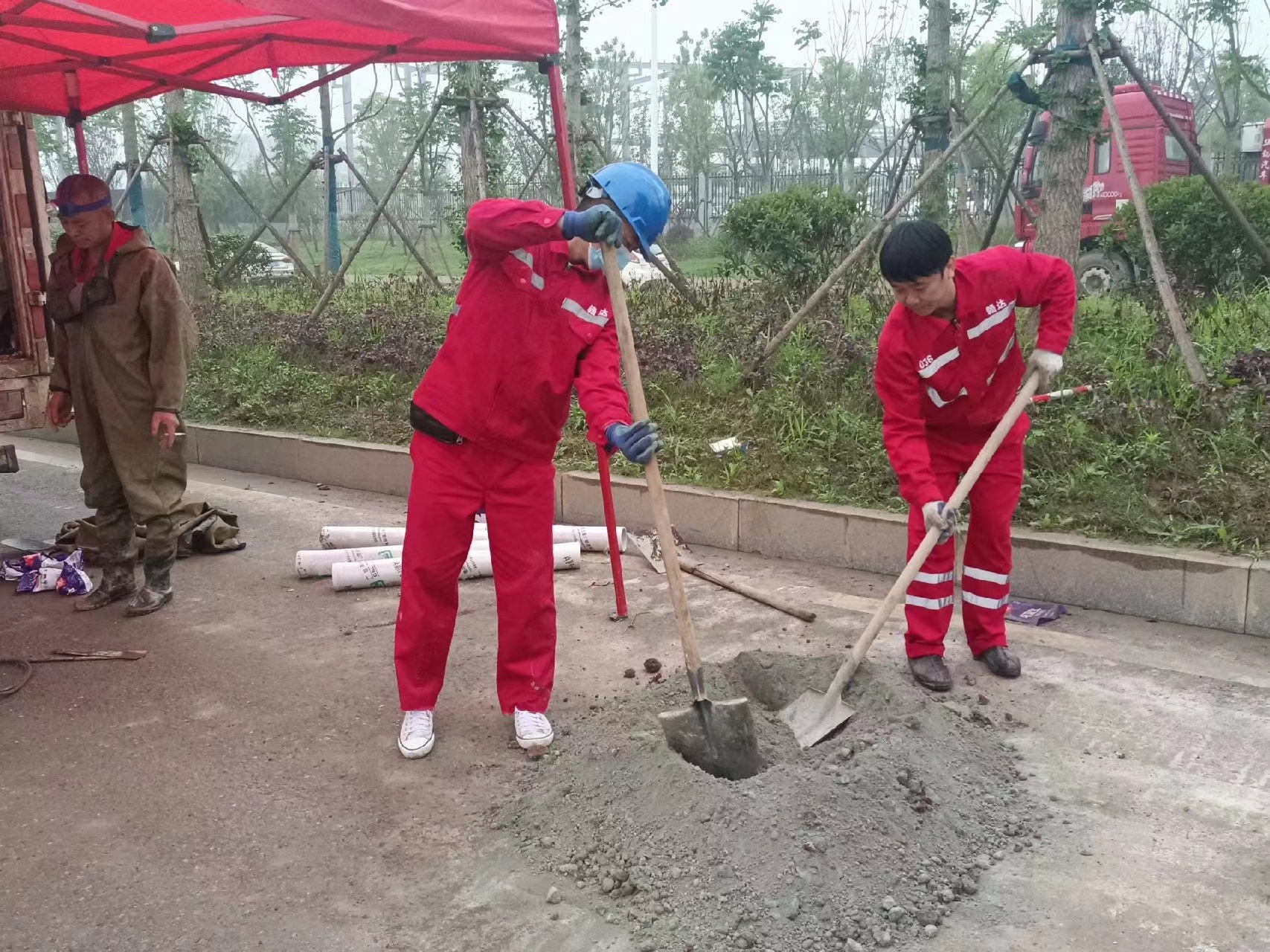 盘县管道疏通哪家好】及时进行市政管道清淤