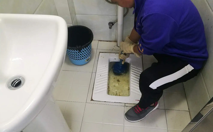 盘县疏通蹲坑